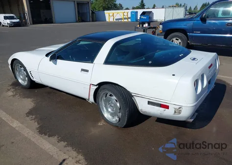 1996 Chevrolet Corvette z USA, uszkodzony, nr VIN 1G1YY2256T5115749